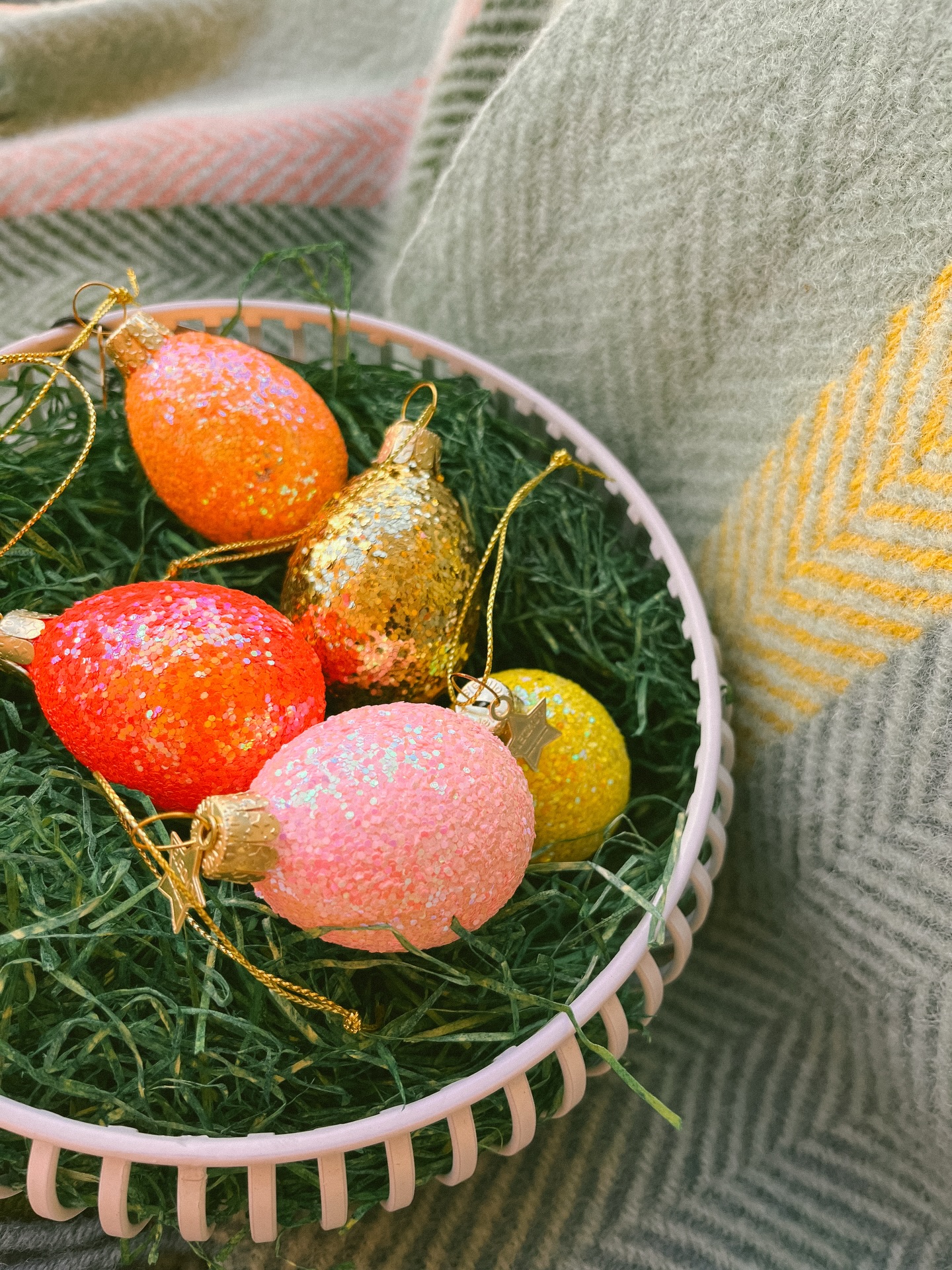 Frühling liegt in der Luft 🌷🐣
Frische Farben & schöne Kleinigkeiten warten auf euch.
Kommt vorbei – der Hase war schon da ✨💛

#Köln #dellbrück #zumglückliebling #frühlingsgrüße #osterdekoration