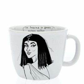 Tasse "the royal femme fatale", She says: “no talking to queen before coffee”