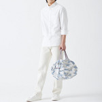 shupatto-compact-foldable-bag-m-floating-clouds-model-2 _1_