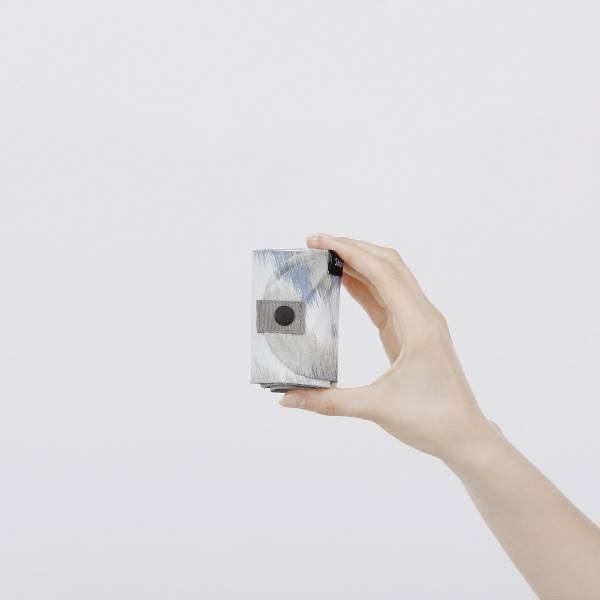 shupatto-compact-foldable-bag-m-floating-clouds-with-hand