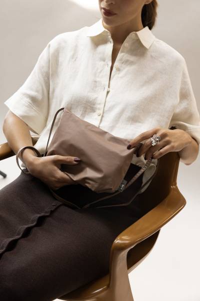 1502366 - Tinne_Mia - cross body bag - beaver fur - 04