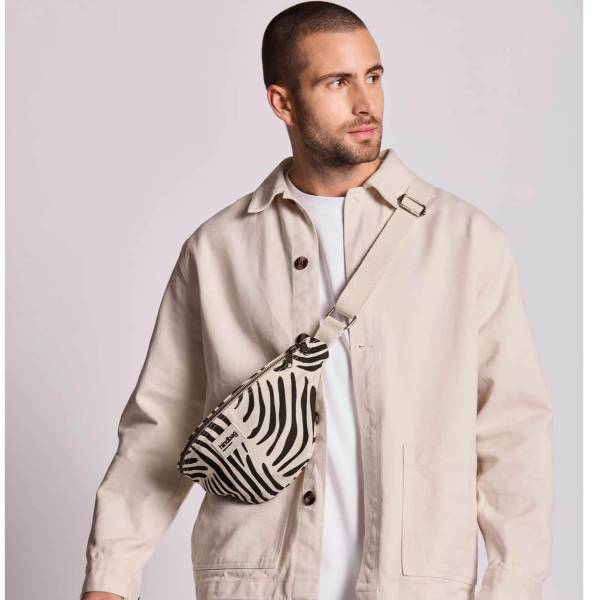 OLIVIA fanny pack zebra beige5