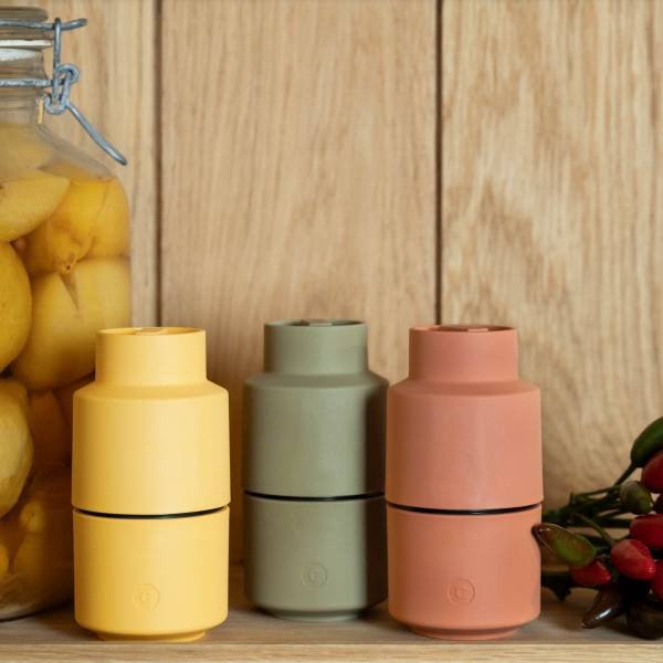 Salz _ Pfeffermühle BILLUND paprika_crushgrind7