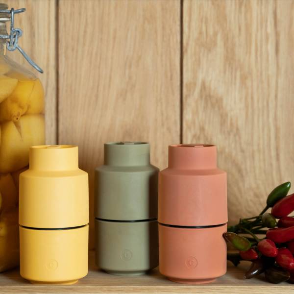 Salz _ Pfeffermühle BILLUND masala_crushgrind5