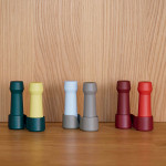  Salz _ Pfeffermühle Set AMSTERDAM To-Go, Warm Gray _ Sky Blue_crushgrind4