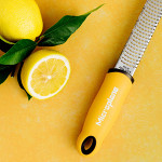 Microplane_Premium Zester Reibe lemon cream