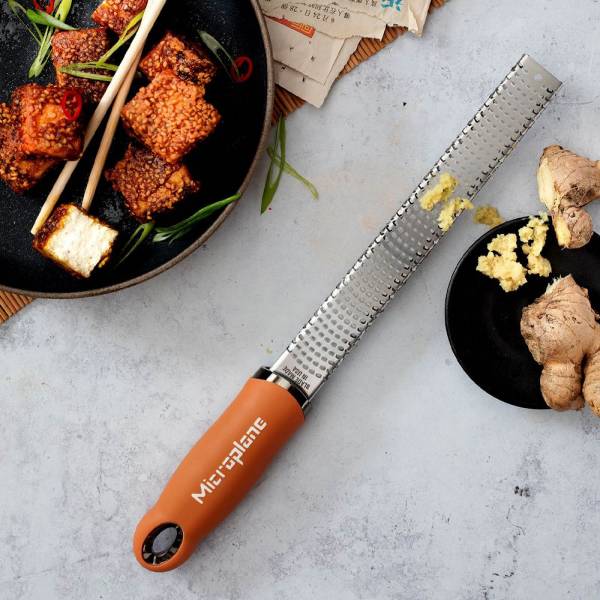 Microplane_Premium Zester Reibe cinammon orange